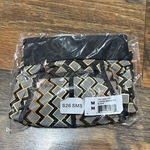 Saxx Black and‎ Gold Geometric Patterned Luster Weave